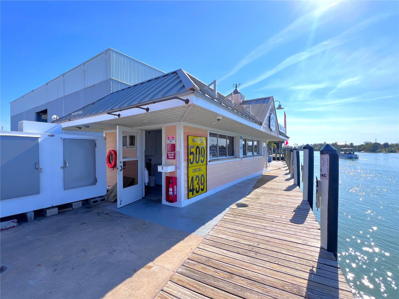 100 CIRCUIT RD #N18, NOKOMIS, FL — photo 7
