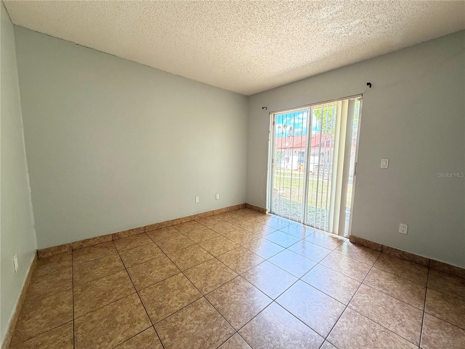84 E MARBRISA WAY, KISSIMMEE, FL — photo 5