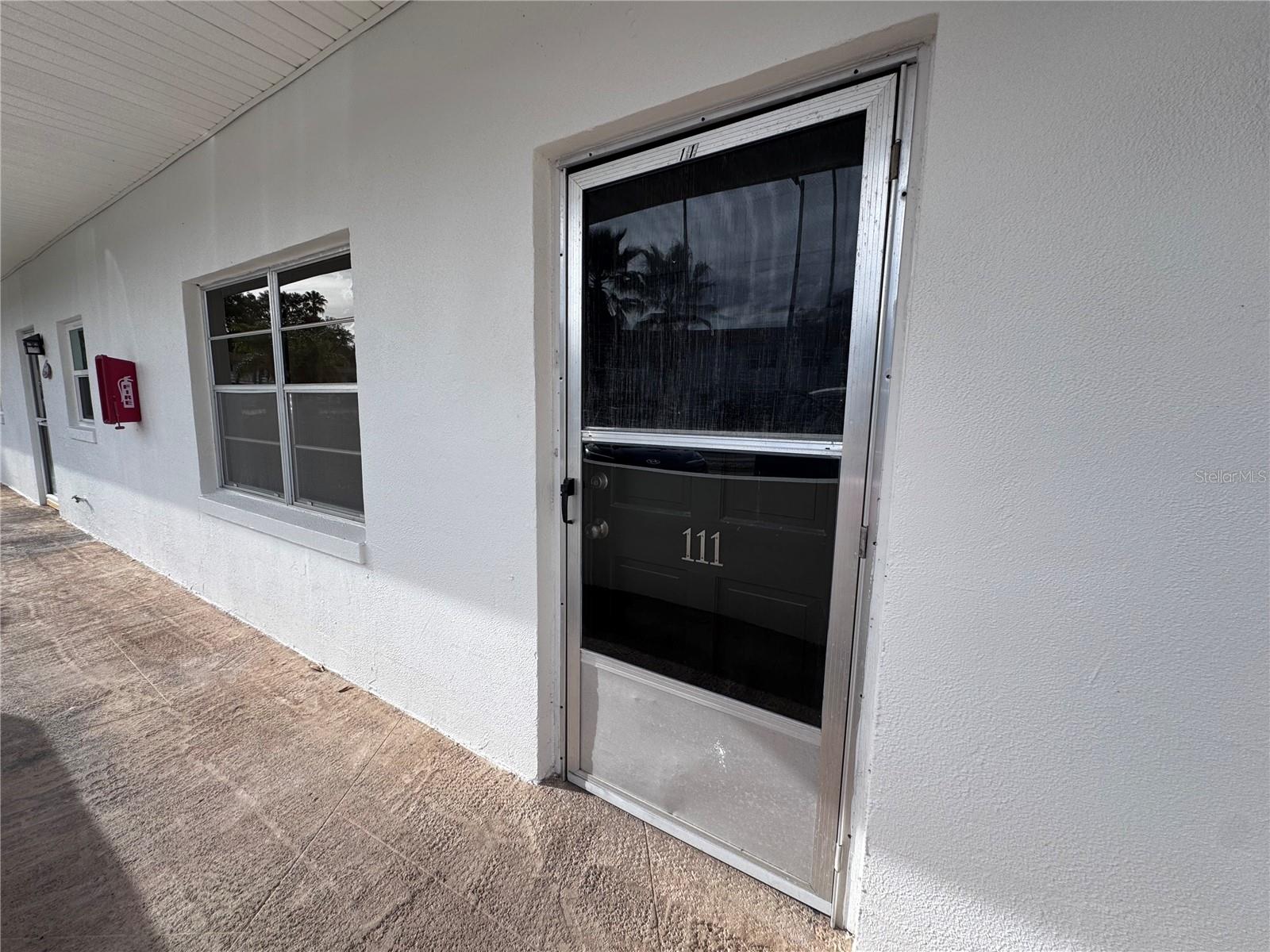 100 EL CAMINO DR #111, WINTER HAVEN, FL
