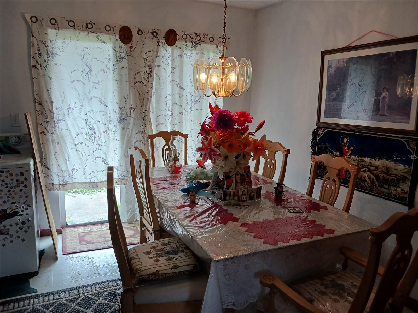 325 ELIZABETH AVE, MASCOTTE, FL — photo 3