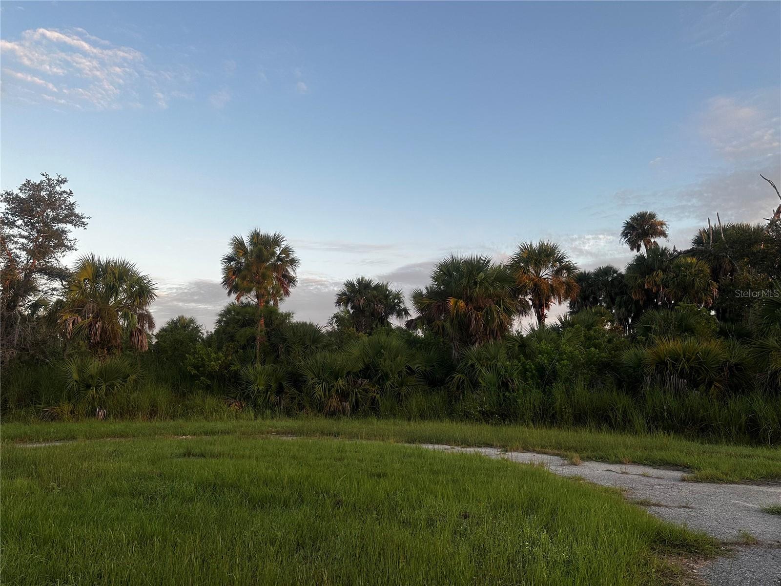 DUNE CT, NORTH PORT, FL