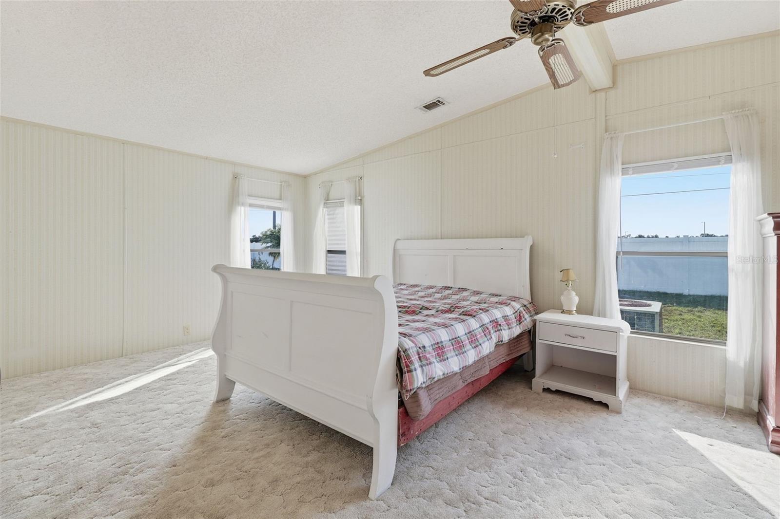 6644 PRINCETON DR NE, WINTER HAVEN, FL — photo 18
