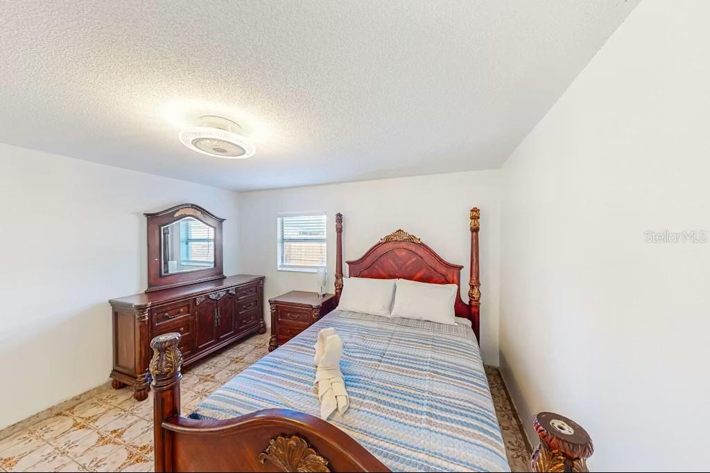 6223 TRAVIS BLVD, TAMPA, FL — photo 16