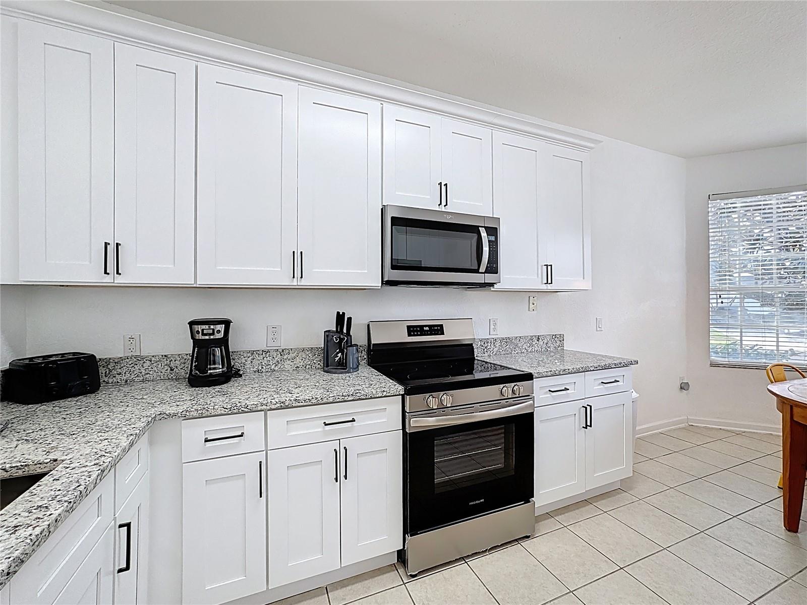 7788 BASNETT CIR, KISSIMMEE, FL — photo 8