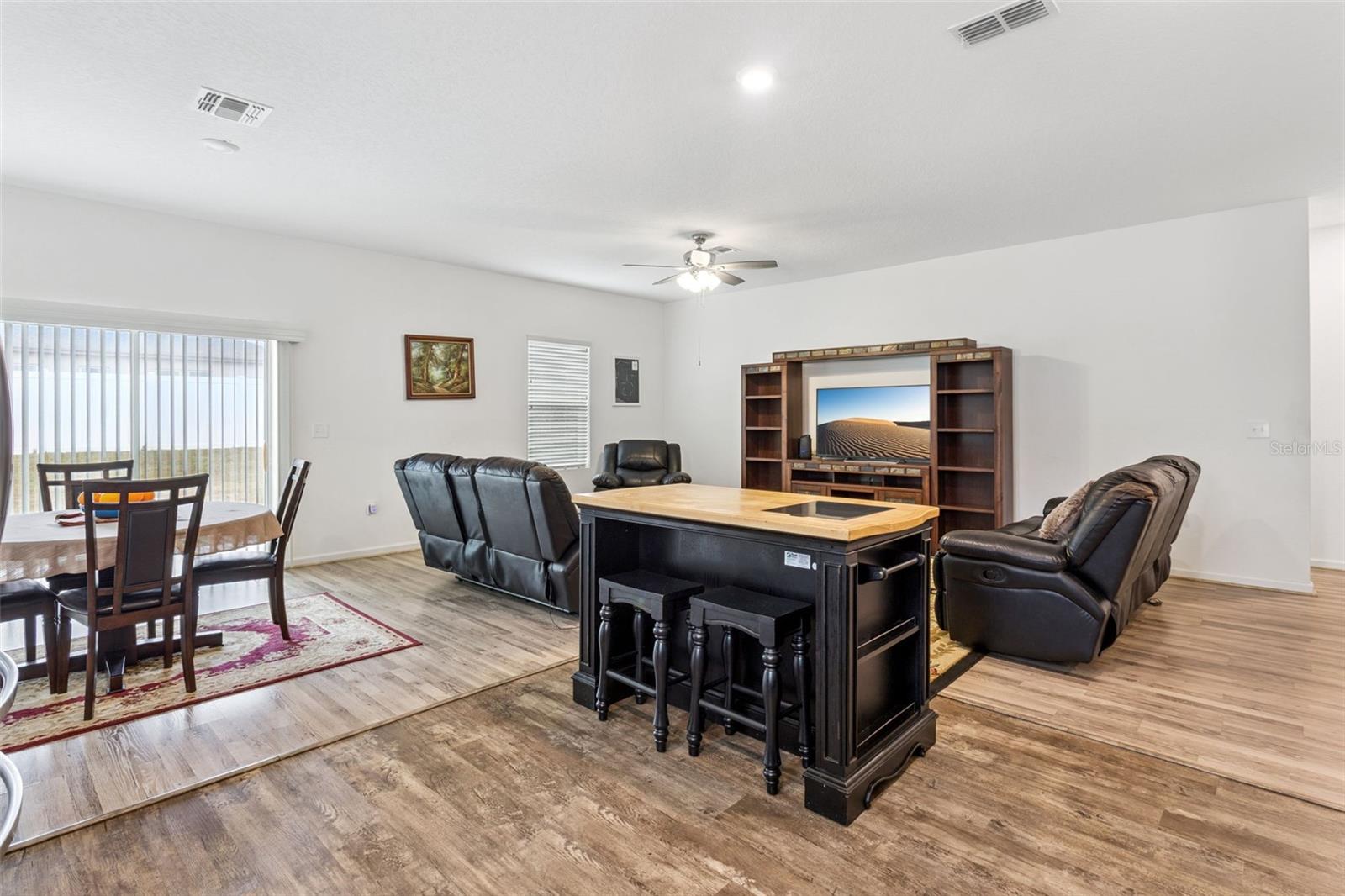 16434 BLOOMING CHERRY DR, GROVELAND, FL — photo 7