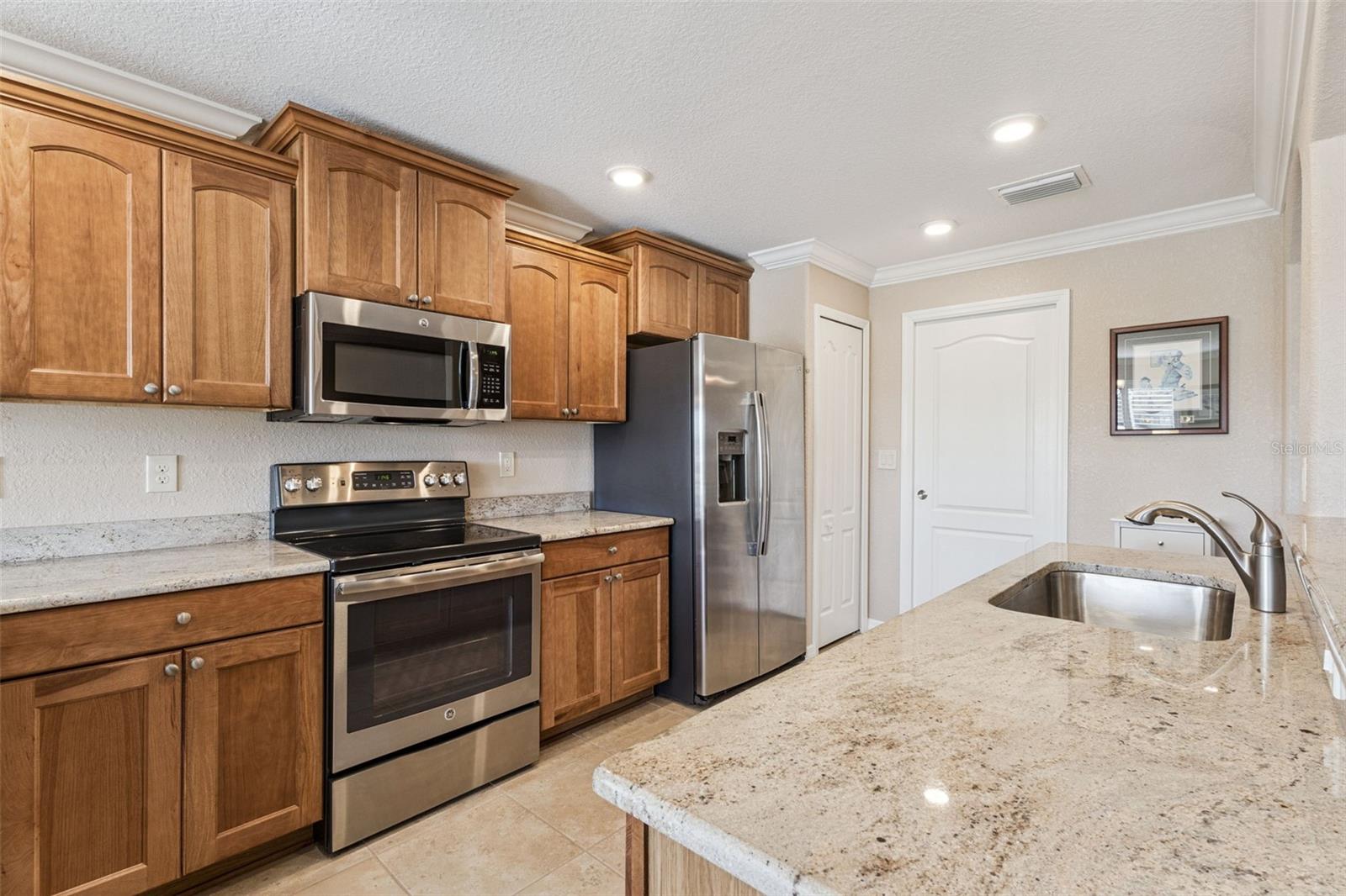 27143 ROANOKE DR, LEESBURG, FL — photo 33
