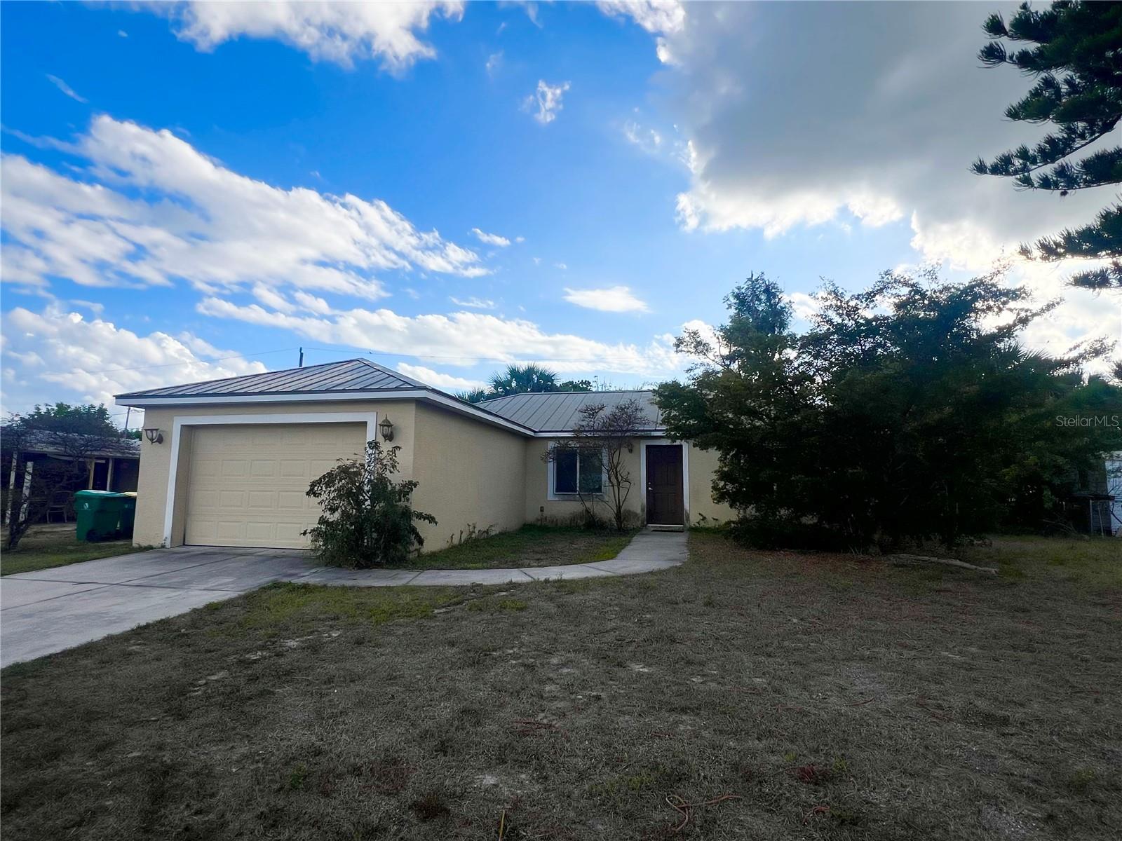 3281 EASY ST, PORT CHARLOTTE, FL