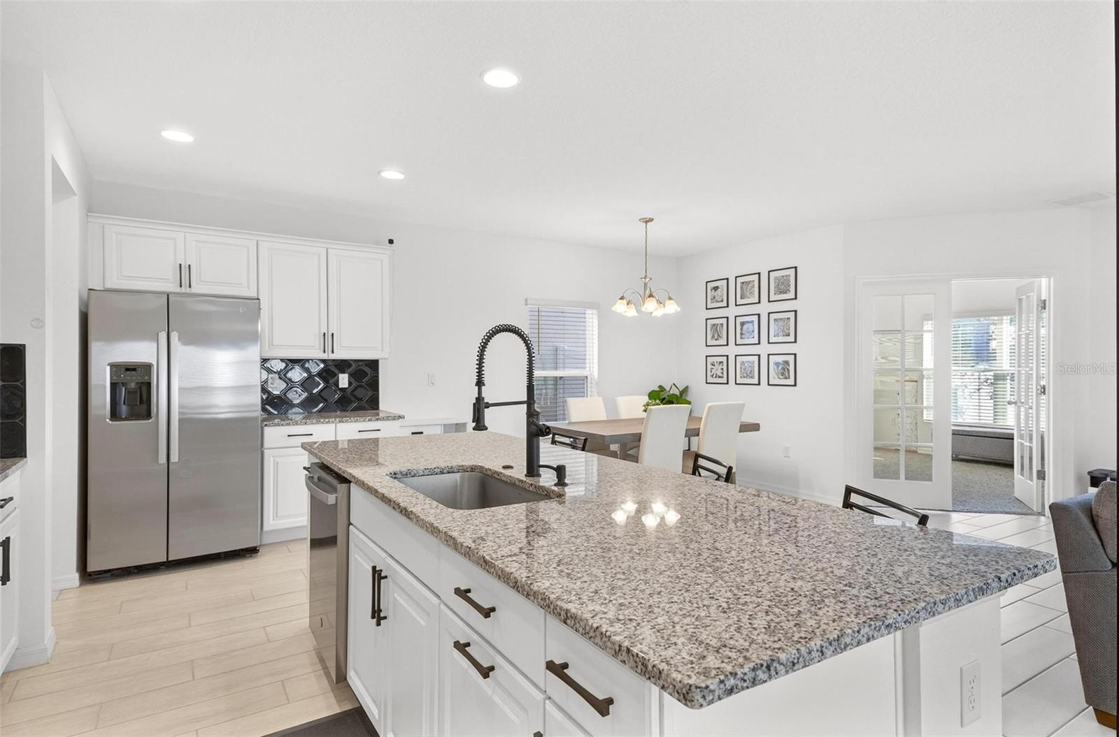6877 WILSON HAMMOCK AVE, GROVELAND, FL — photo 11