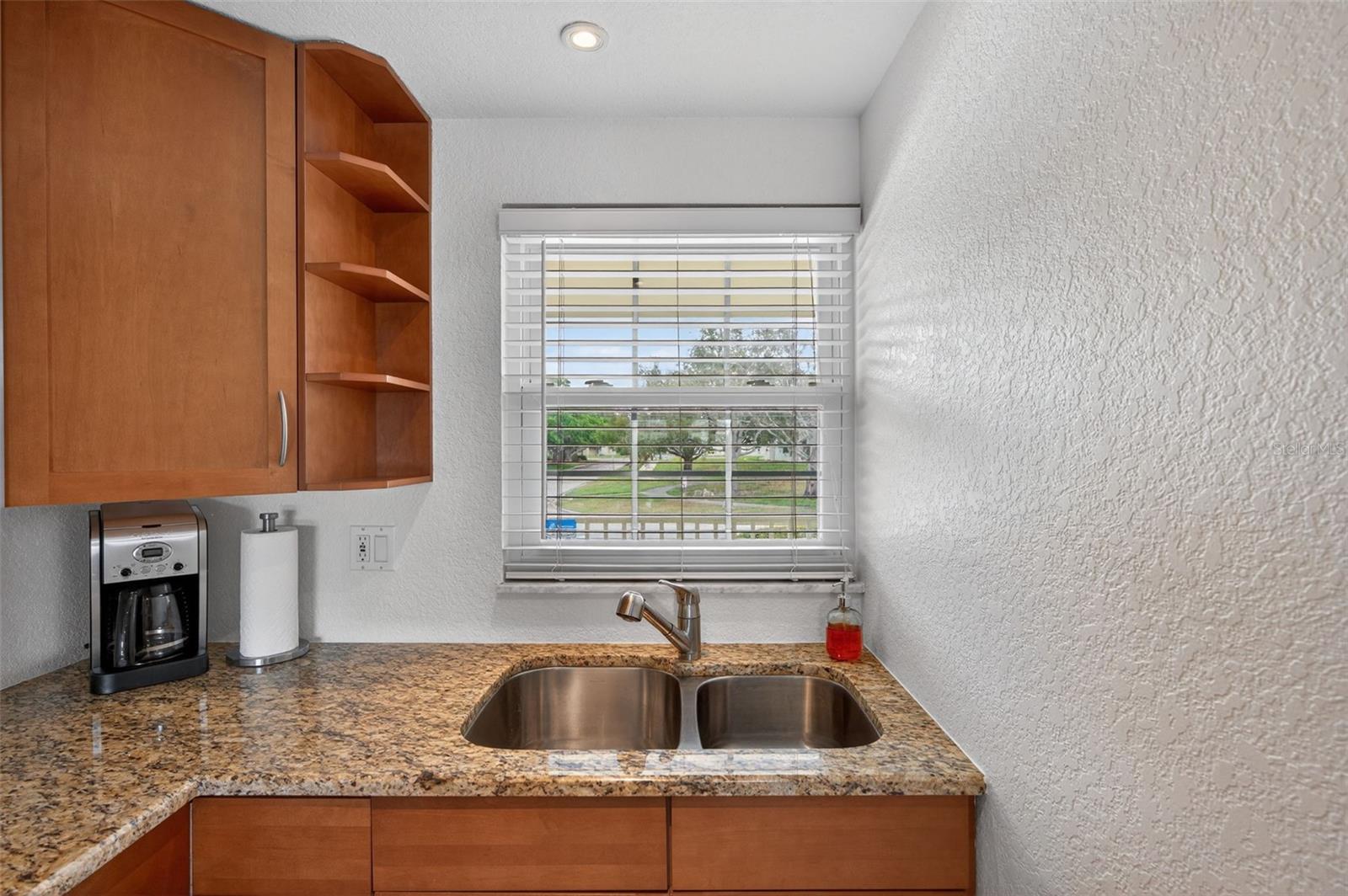 12100 CAPRI CIR S #203, TREASURE ISLAND, FL — photo 7