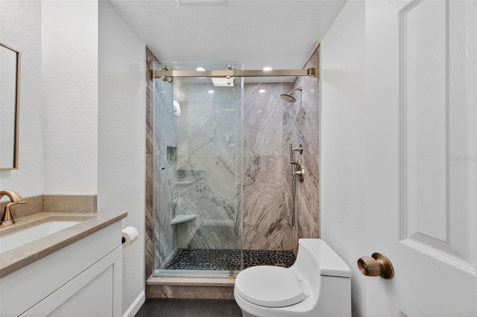 12100 CAPRI CIR S #203, TREASURE ISLAND, FL — photo 15