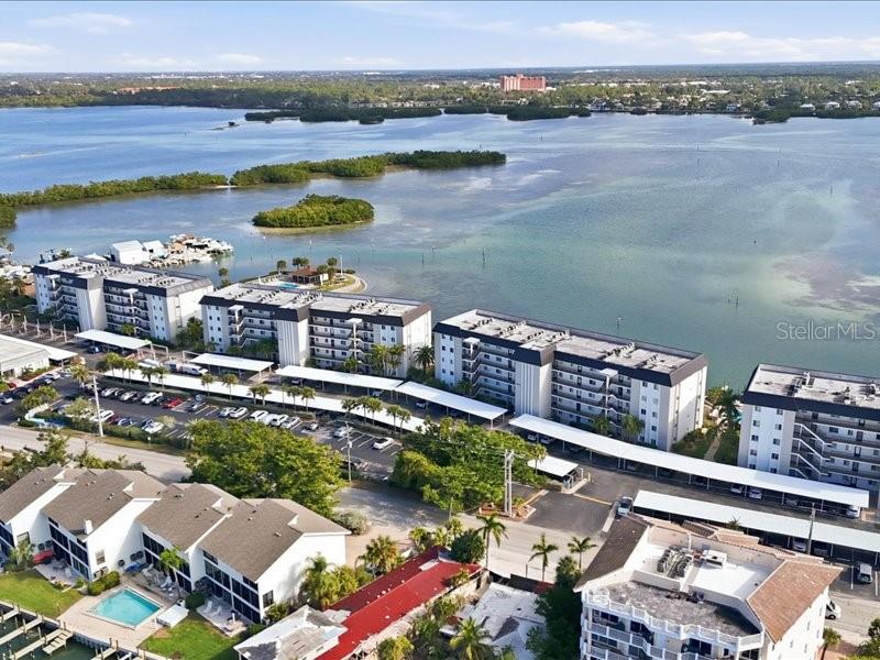 8911 MIDNIGHT PASS RD #208, SARASOTA, FL — photo 2