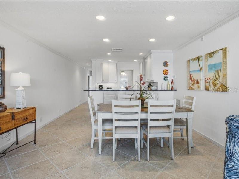 8911 MIDNIGHT PASS RD #208, SARASOTA, FL — photo 9