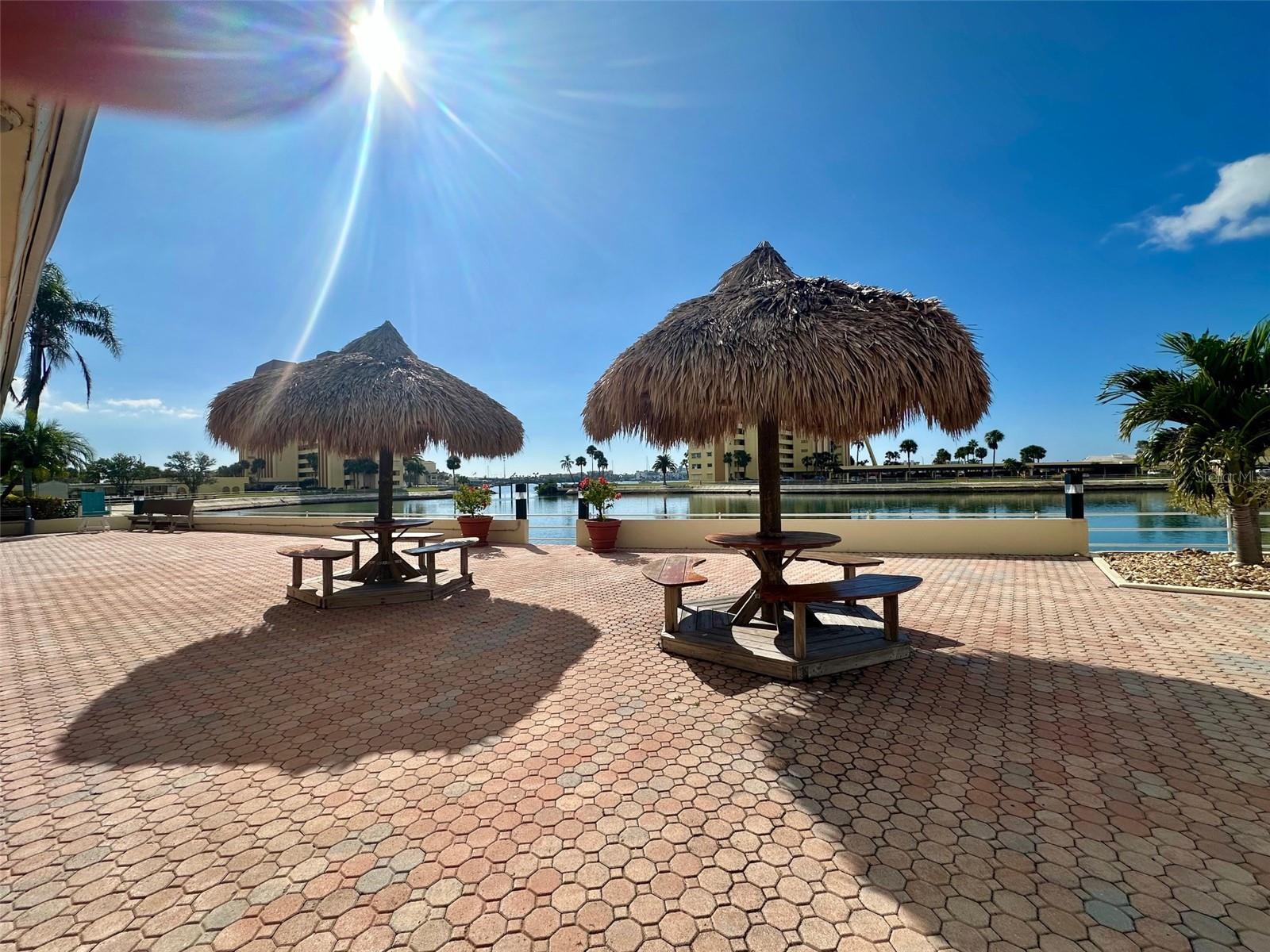 4550 COVE CIR #905, ST PETERSBURG, FL — photo 14