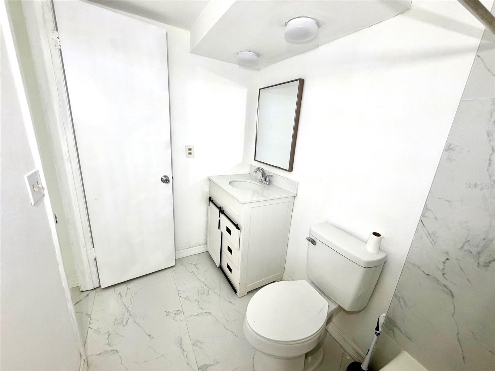 4550 COVE CIR #905, ST PETERSBURG, FL — photo 9