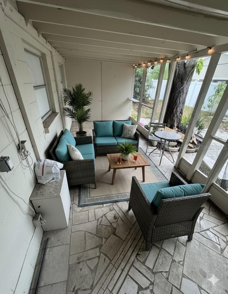 7714 W POWHATAN, TAMPA, FL — photo 12