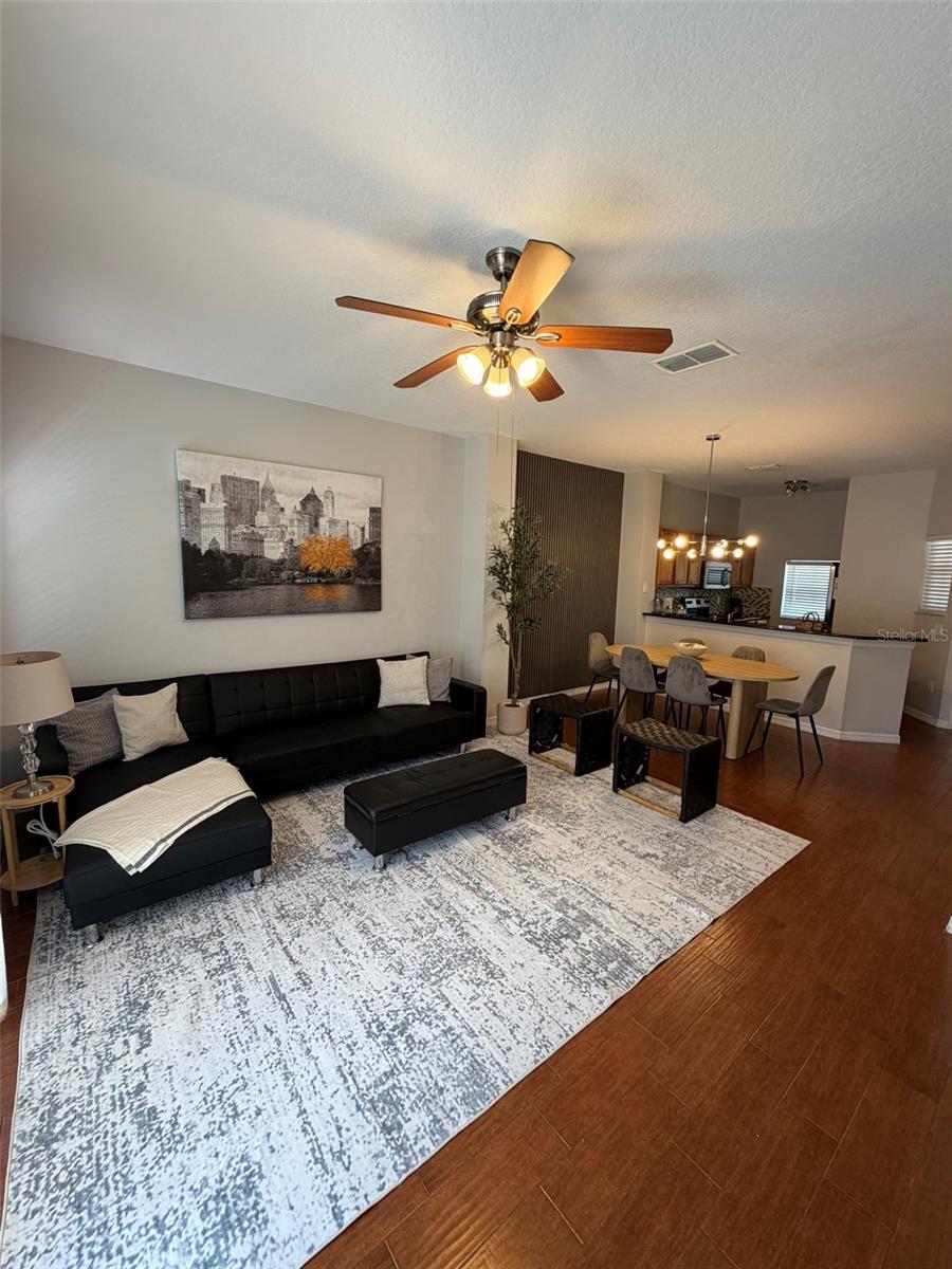 8581 BAY LILLY LOOP, KISSIMMEE, FL — photo 3