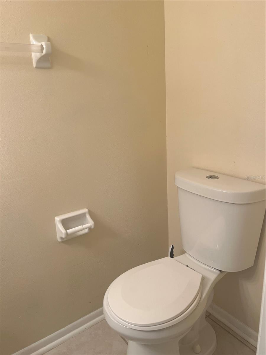 1428 HIGHLAND RIDGE CIR, BRANDON, FL — photo 11