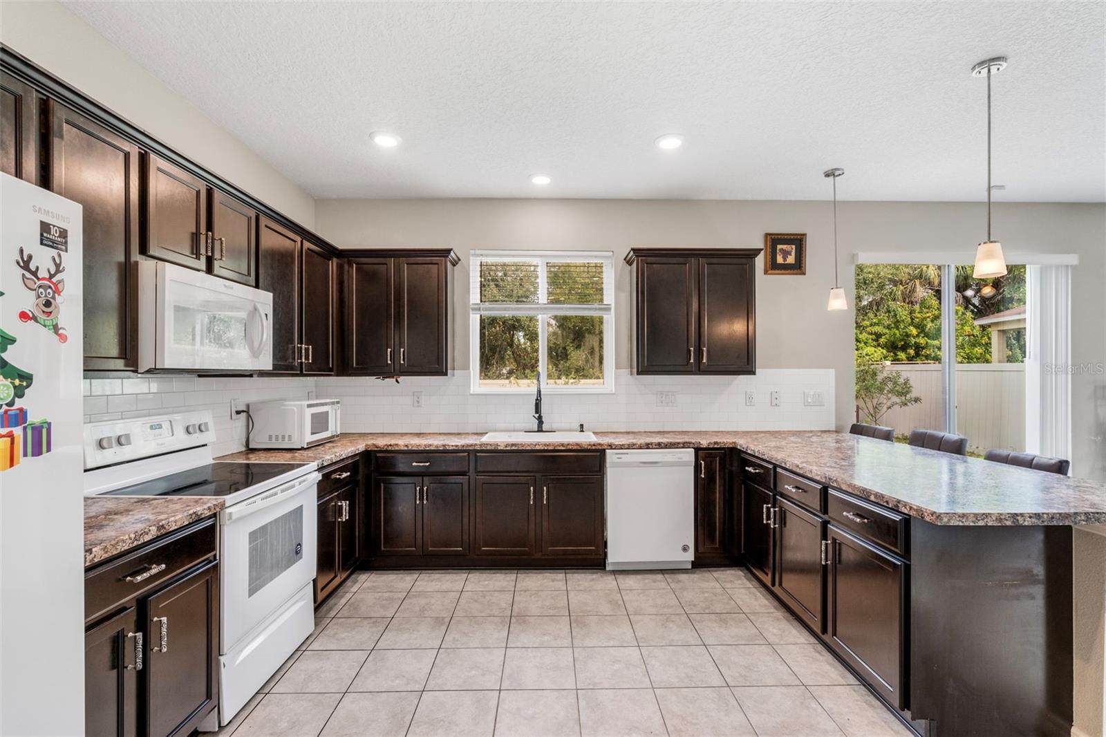 7710 SUNSHINE BRIDGE AVE, GIBSONTON, FL — photo 27