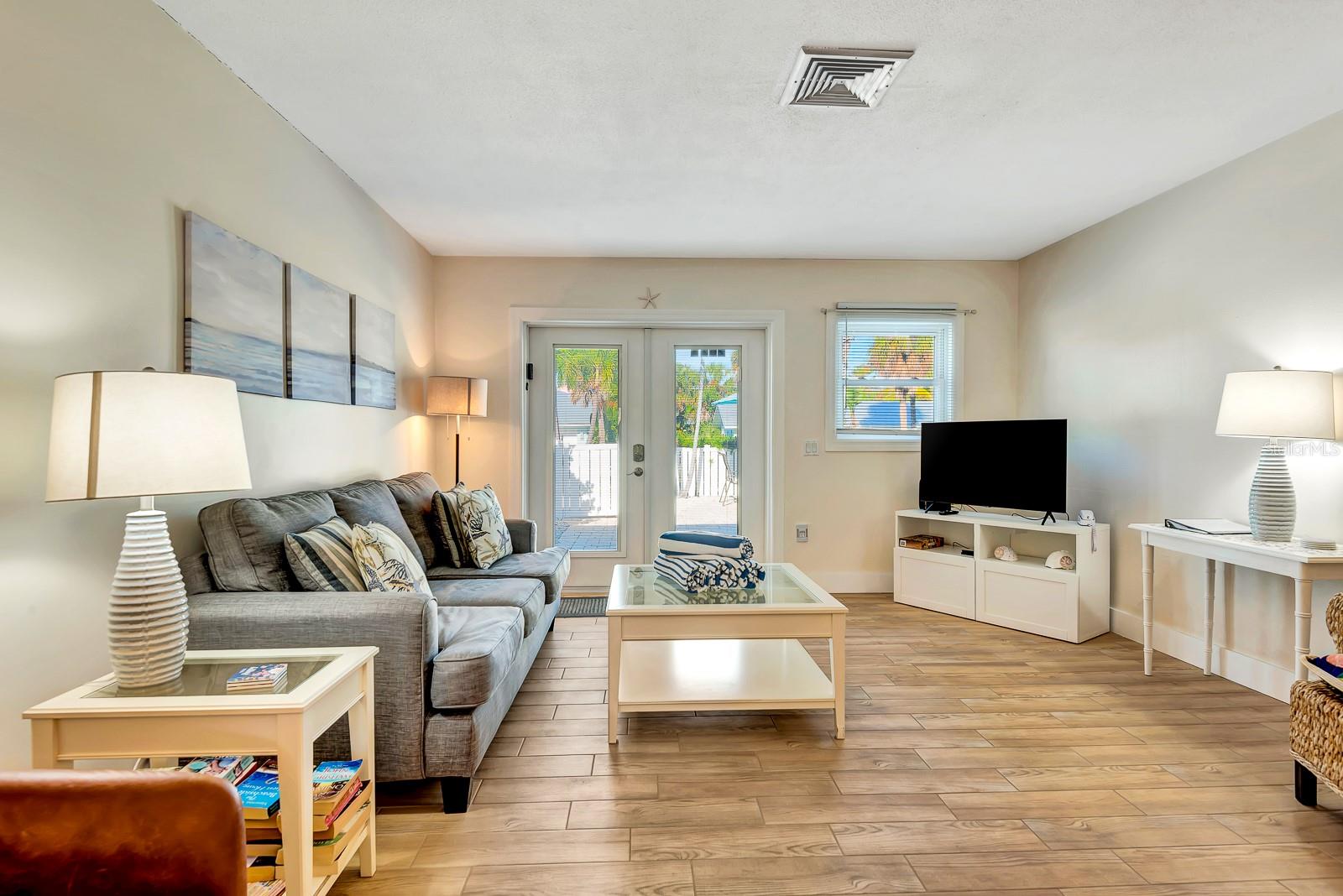 207 75TH ST #B, BRADENTON BEACH, FL — photo 11