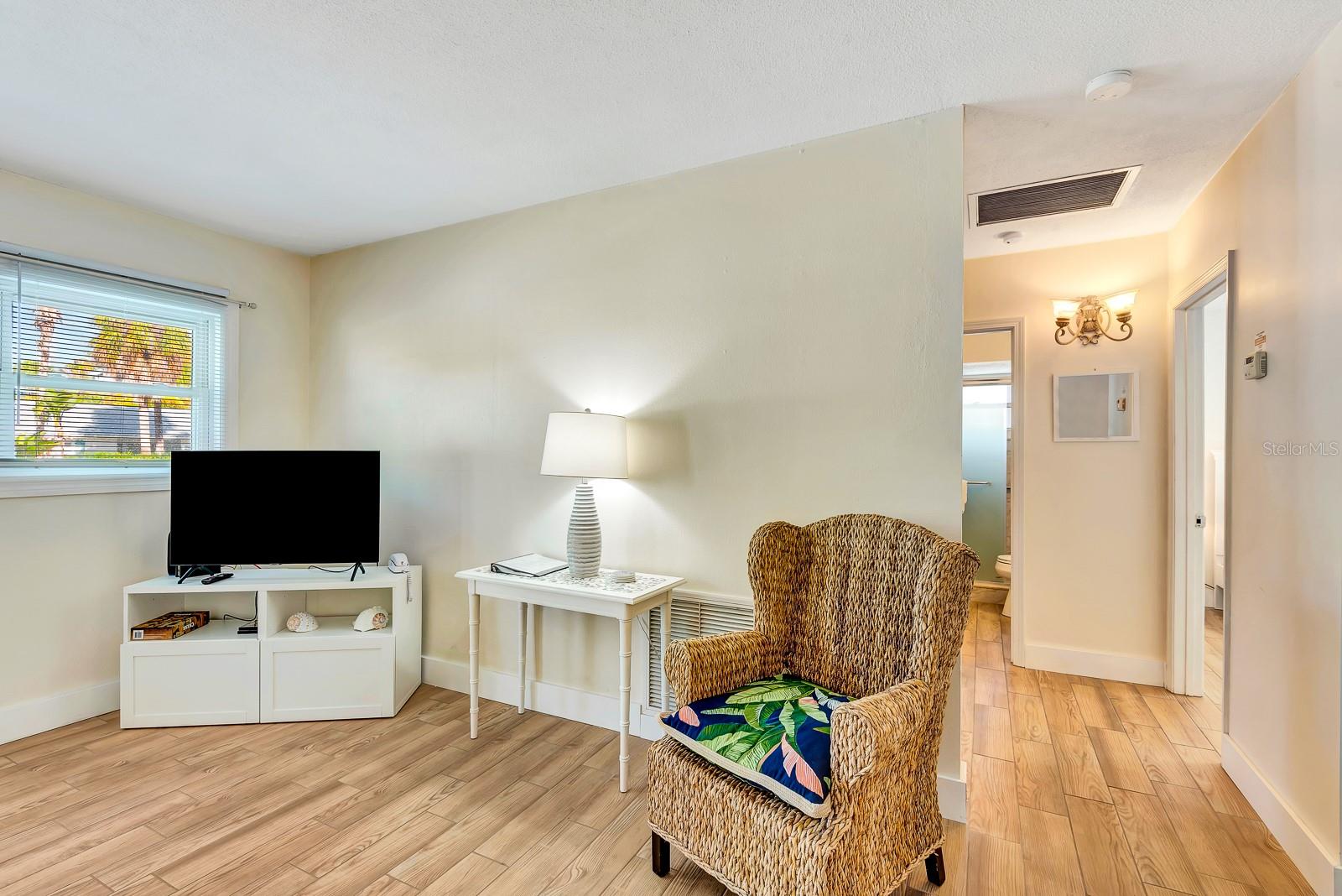 207 75TH ST #B, BRADENTON BEACH, FL — photo 14