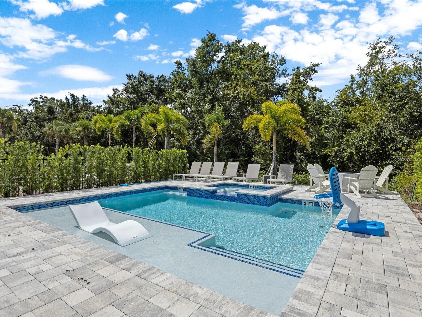 832 DESERT MOUNTAIN CT, REUNION, FL — photo 2