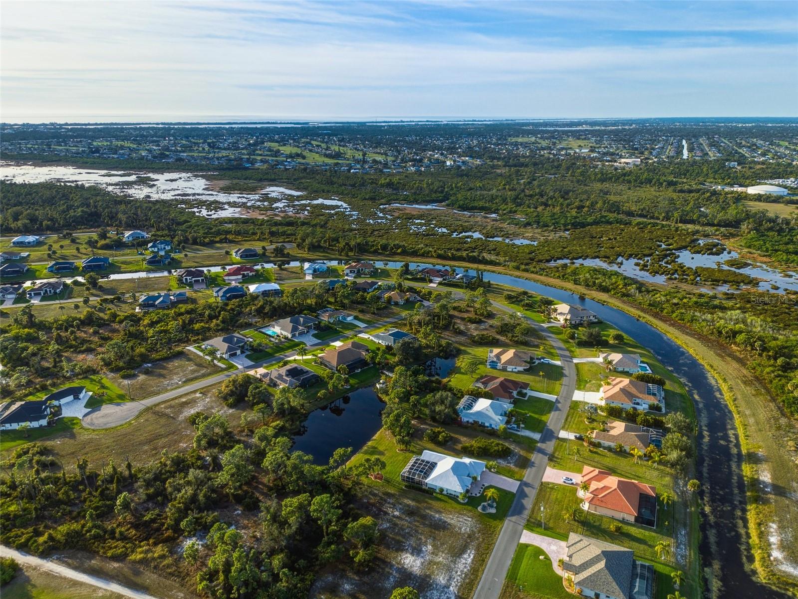 14 PINE VALLEY RD, ROTONDA WEST, FL — photo 2