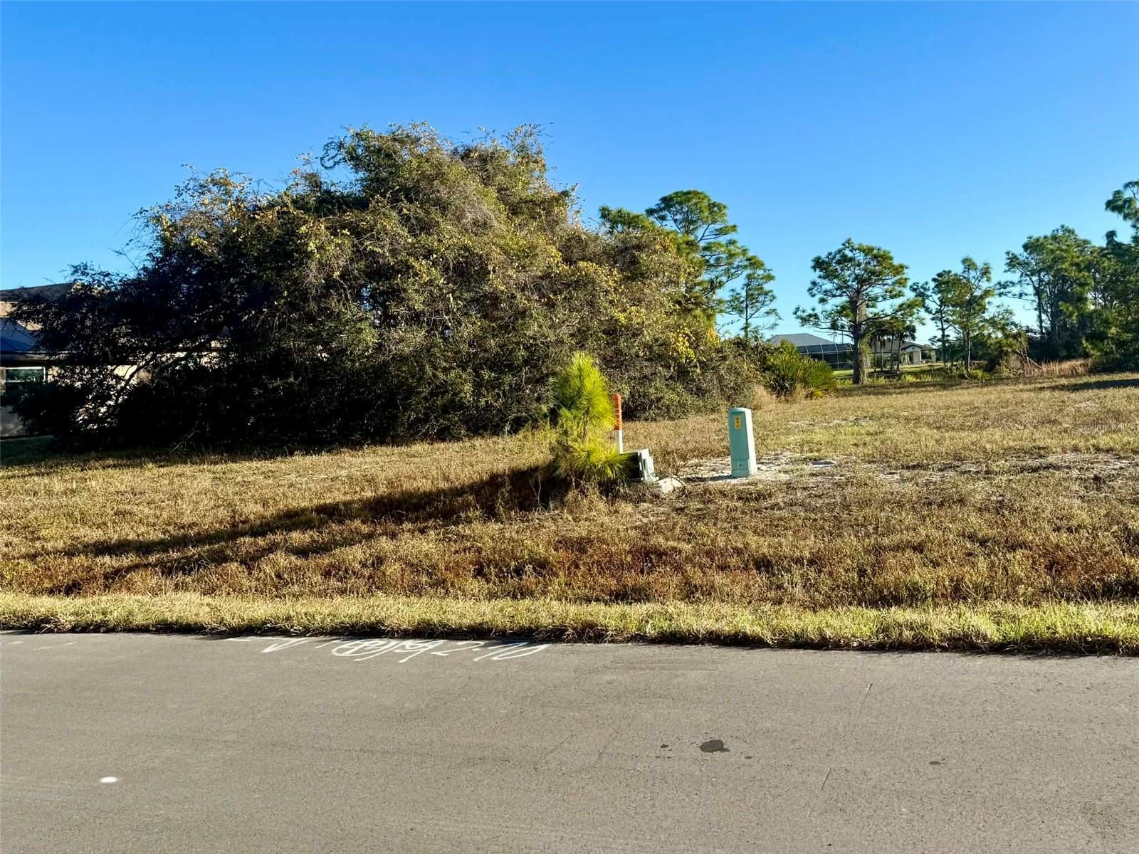 14 PINE VALLEY RD, ROTONDA WEST, FL — photo 4