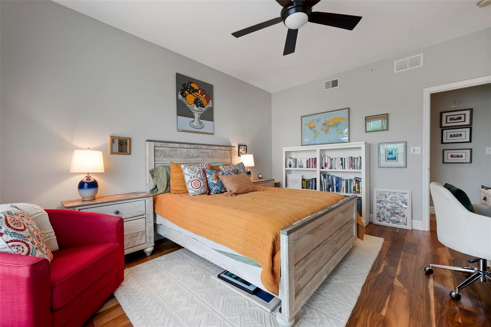 808 3RD AVE W #402, BRADENTON, FL — photo 31