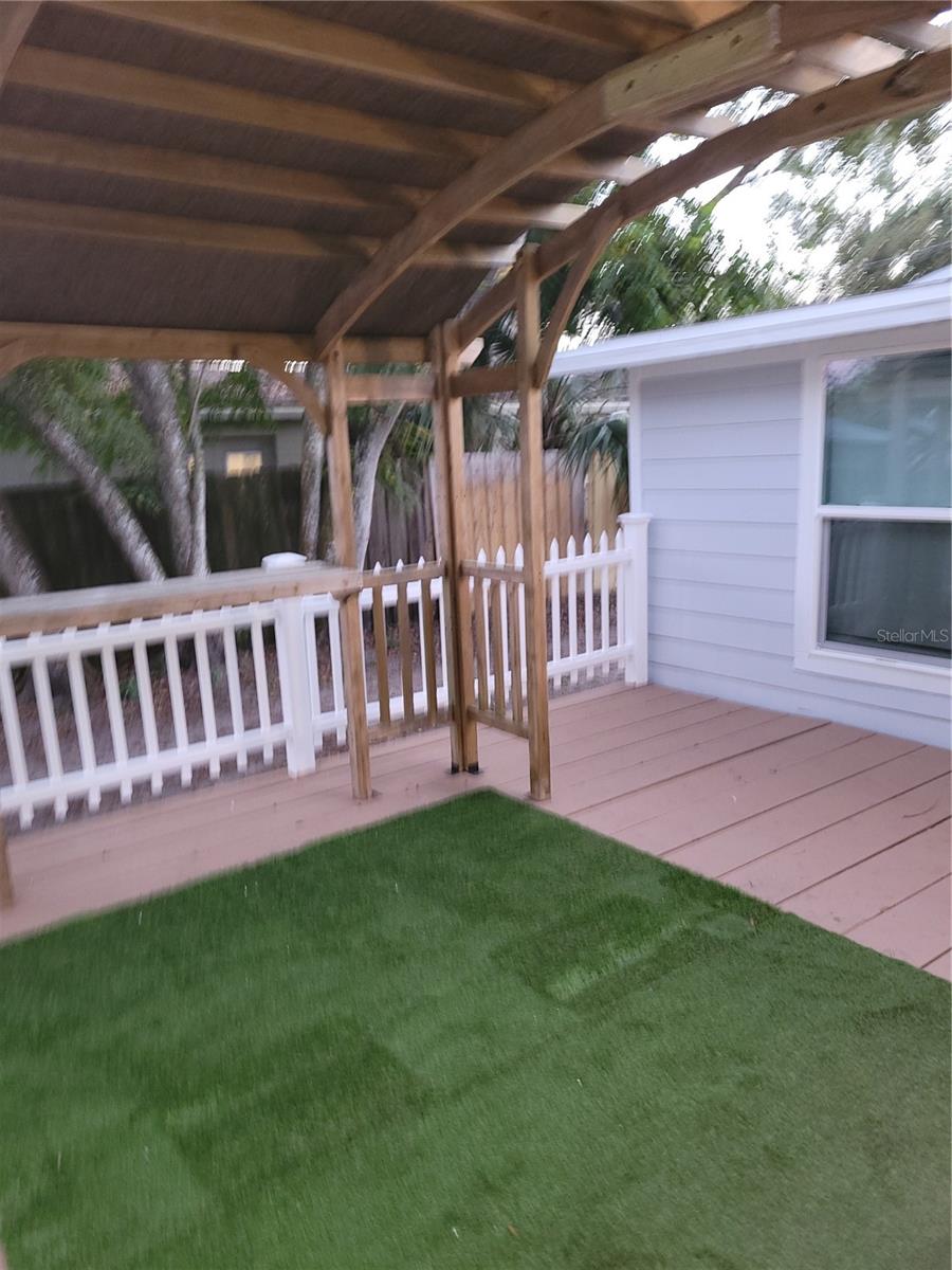 5548 11TH ST, ZEPHYRHILLS, FL — photo 10