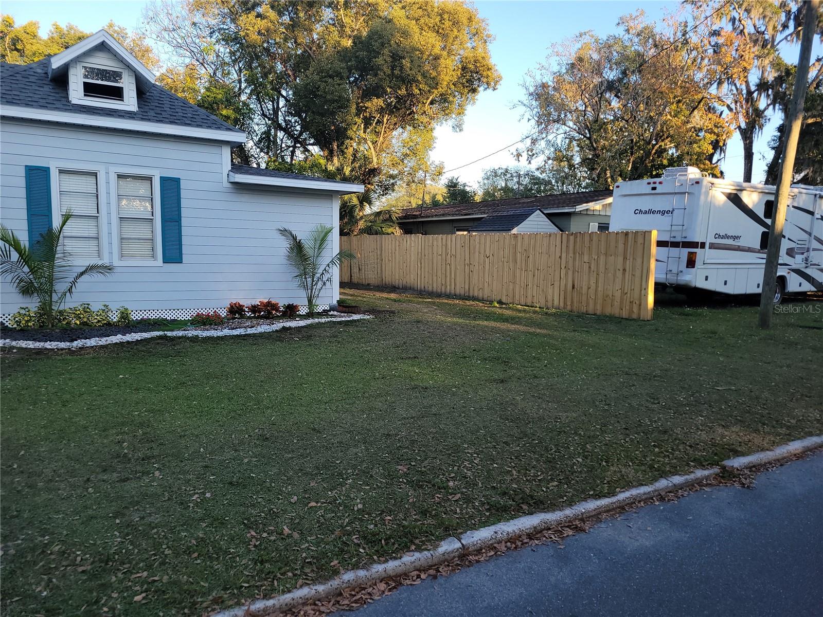 5548 11TH ST, ZEPHYRHILLS, FL — photo 28