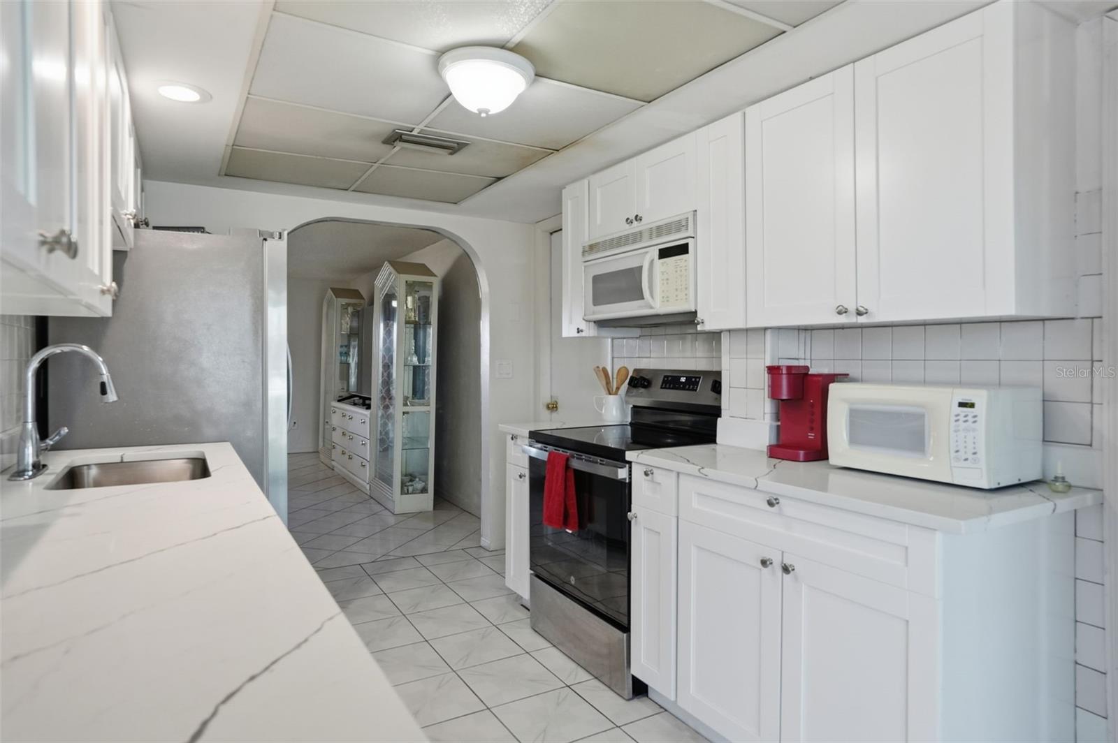 13630 GARRIS DR, HUDSON, FL — photo 25
