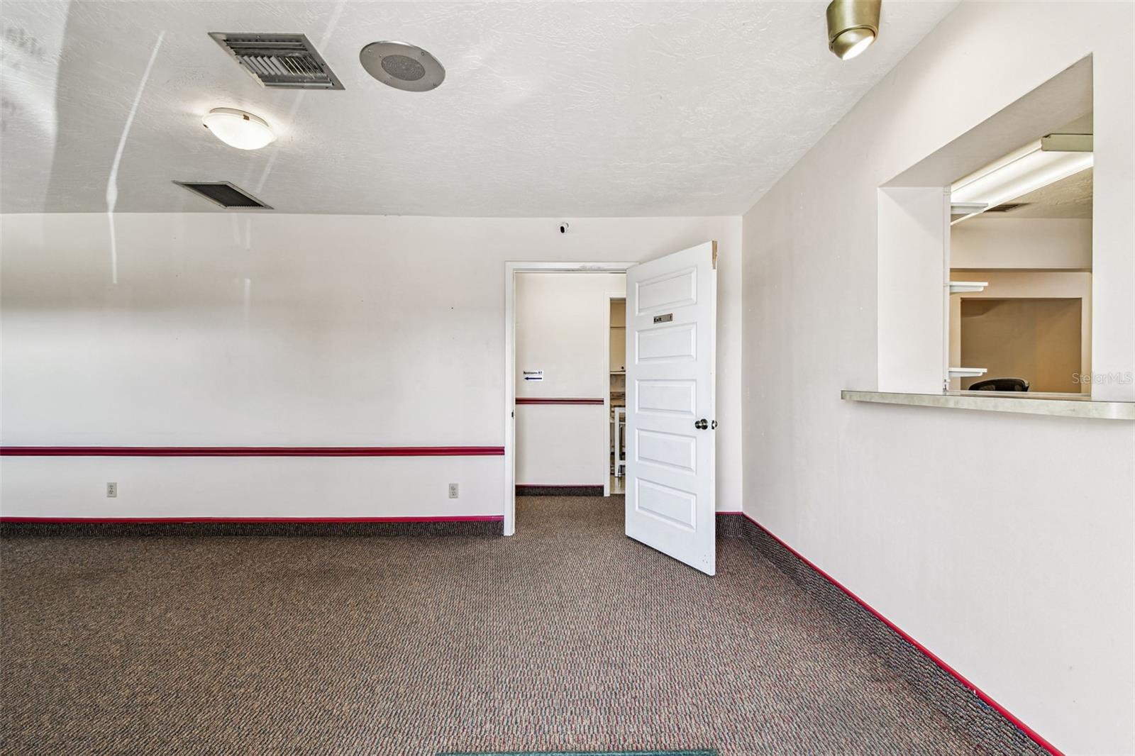 321 S LINCOLN AVE, CLEARWATER, FL — photo 13