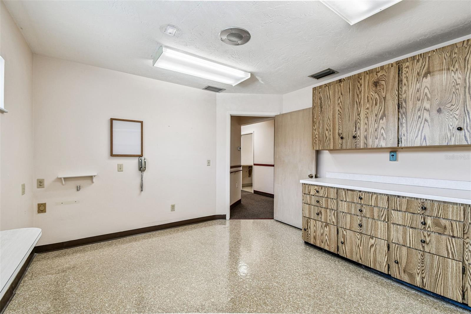 321 S LINCOLN AVE, CLEARWATER, FL — photo 30