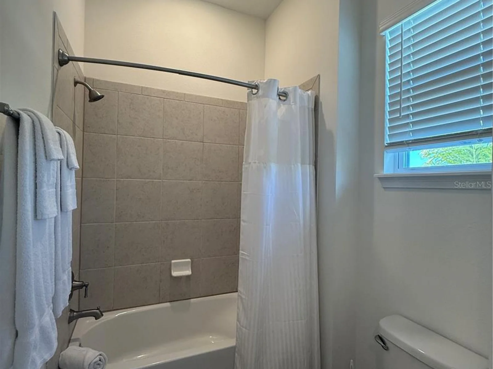2986 SALTED RIM RD, KISSIMMEE, FL — photo 38