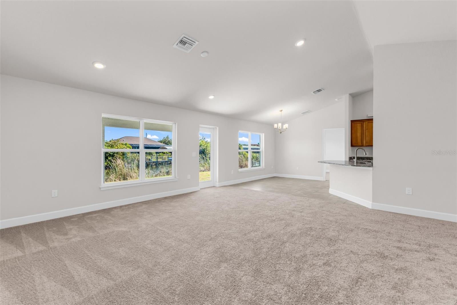 9500 SINGER CIR, PORT CHARLOTTE, FL — photo 9
