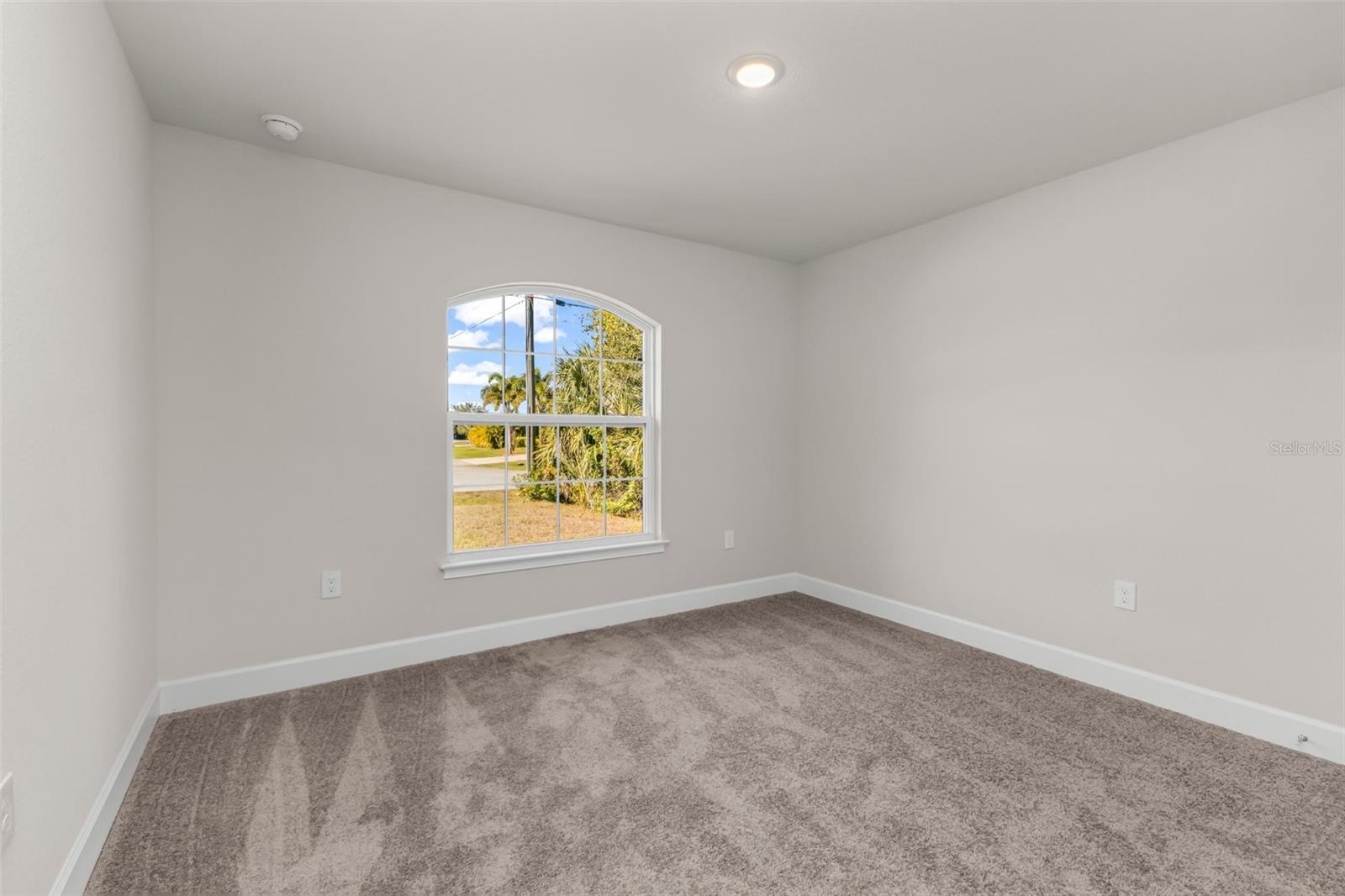9500 SINGER CIR, PORT CHARLOTTE, FL — photo 14