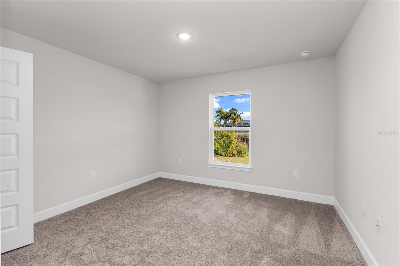9500 SINGER CIR, PORT CHARLOTTE, FL — photo 18