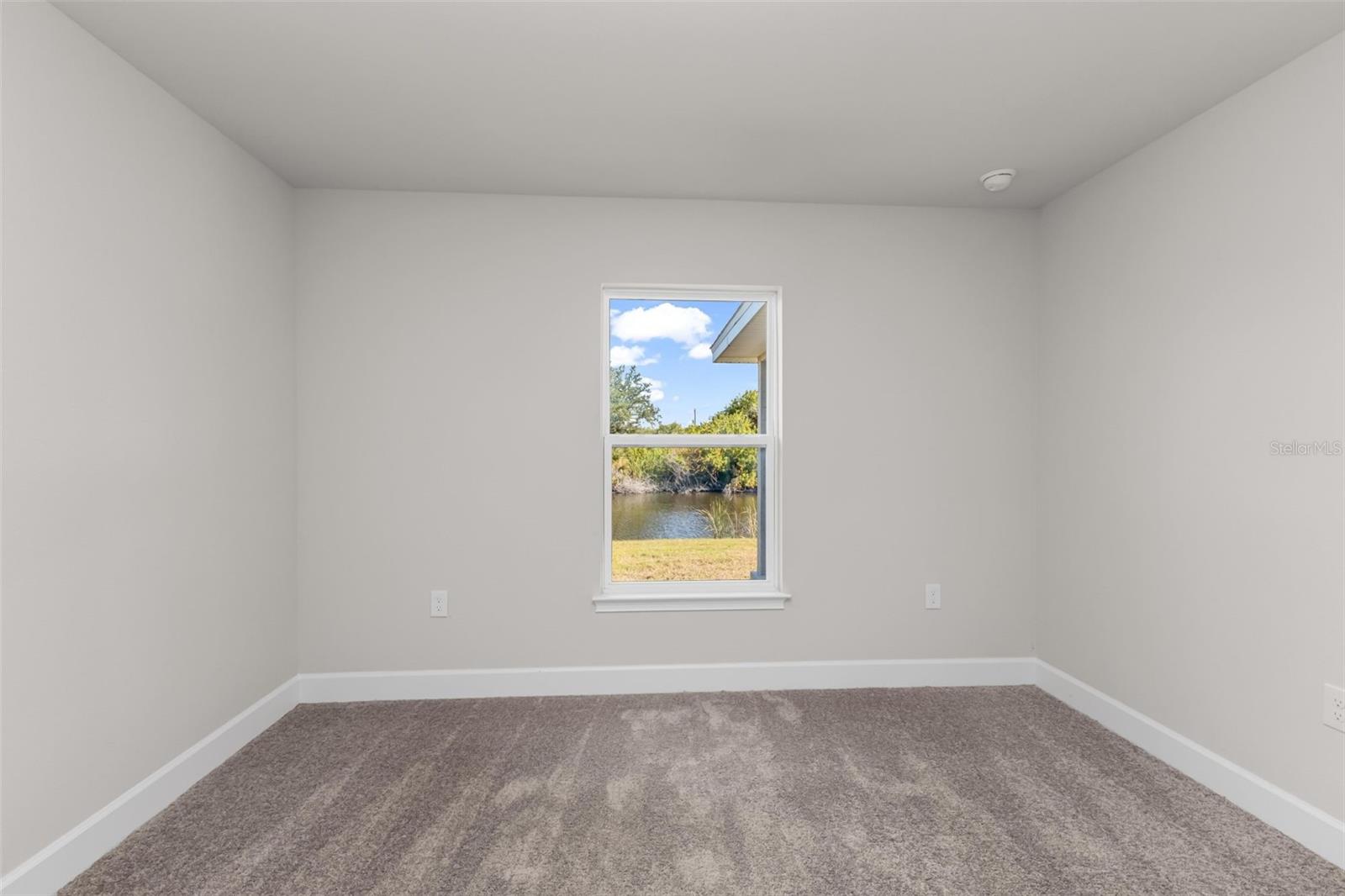 9500 SINGER CIR, PORT CHARLOTTE, FL — photo 19