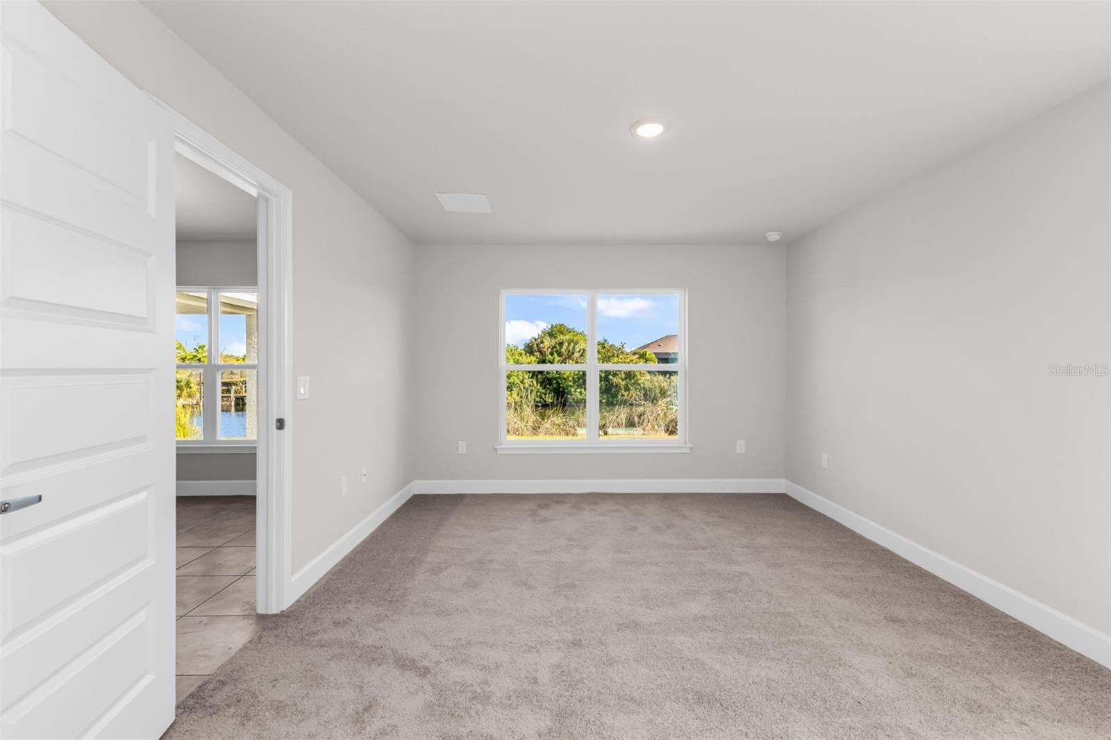 9500 SINGER CIR, PORT CHARLOTTE, FL — photo 31