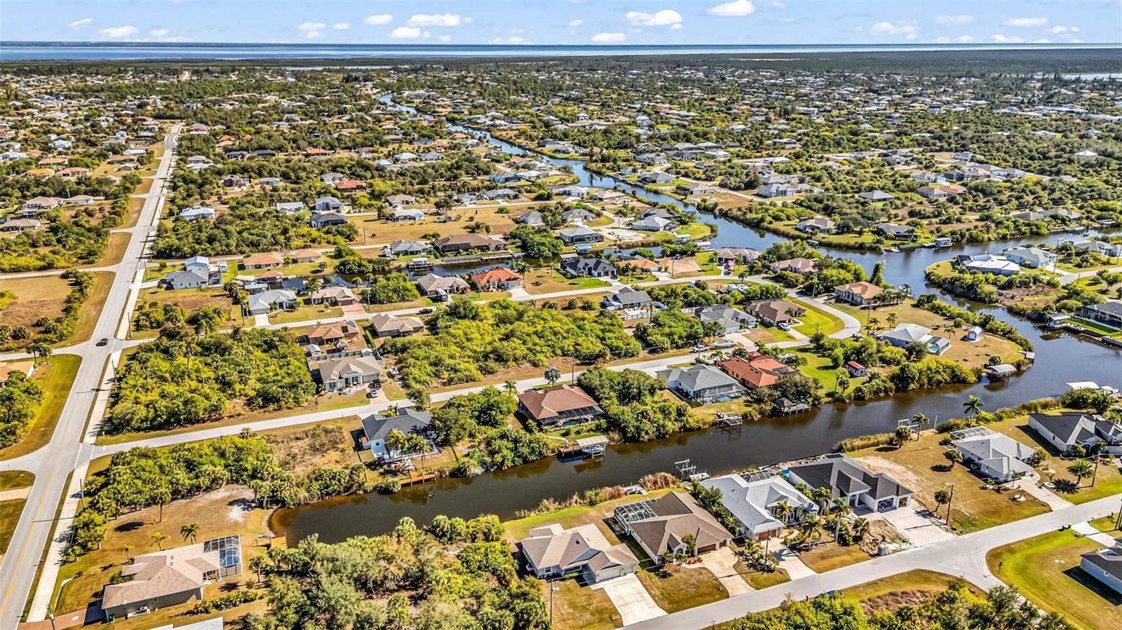 9500 SINGER CIR, PORT CHARLOTTE, FL — photo 56