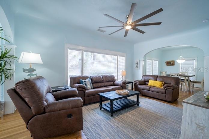301 LIVE OAK ST, NEW SMYRNA BEACH, FL — photo 5