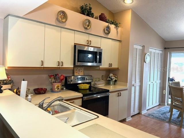 6713 STONE RIVER RD #203, BRADENTON, FL — photo 7