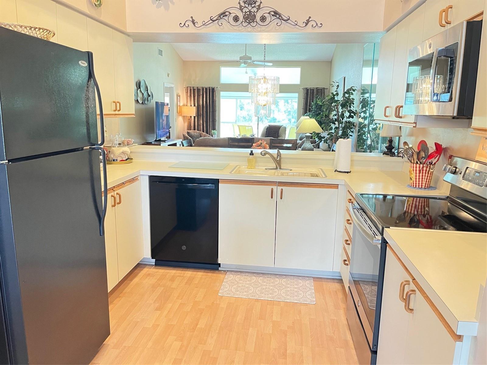 6713 STONE RIVER RD #203, BRADENTON, FL — photo 5