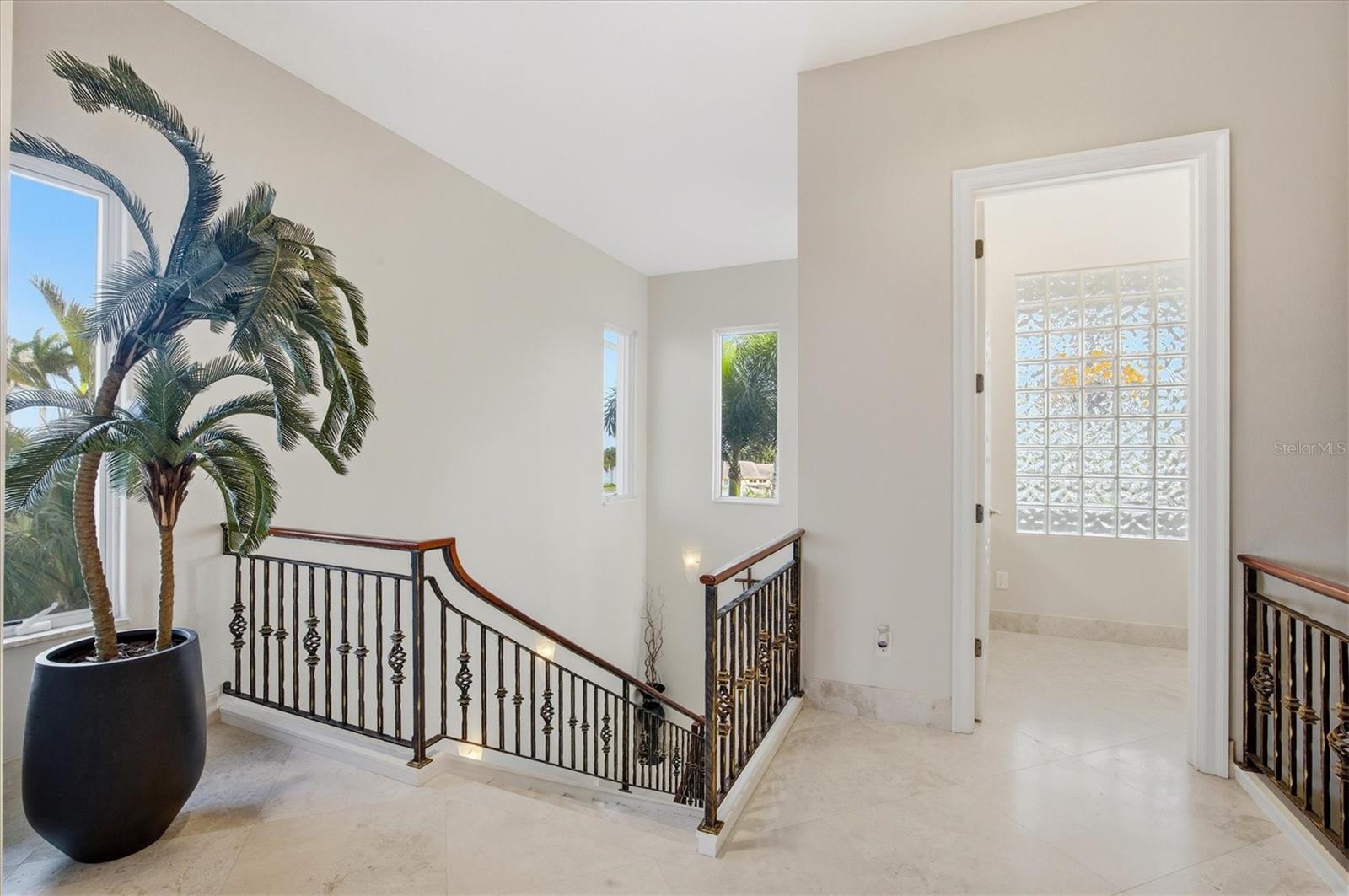 761 NORTON ST, LONGBOAT KEY, FL — photo 30