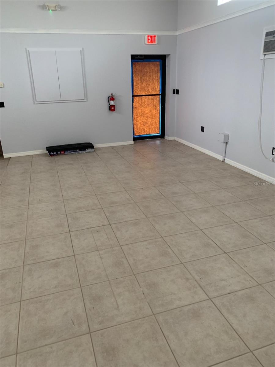 1221 S MCCALL RD #B, ENGLEWOOD, FL — photo 5