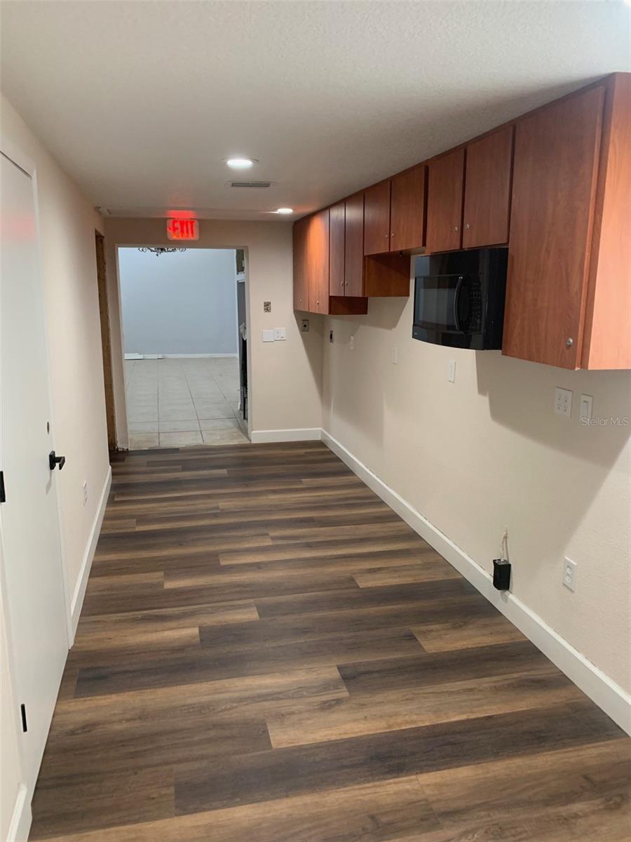 1221 S MCCALL RD #B, ENGLEWOOD, FL — photo 7