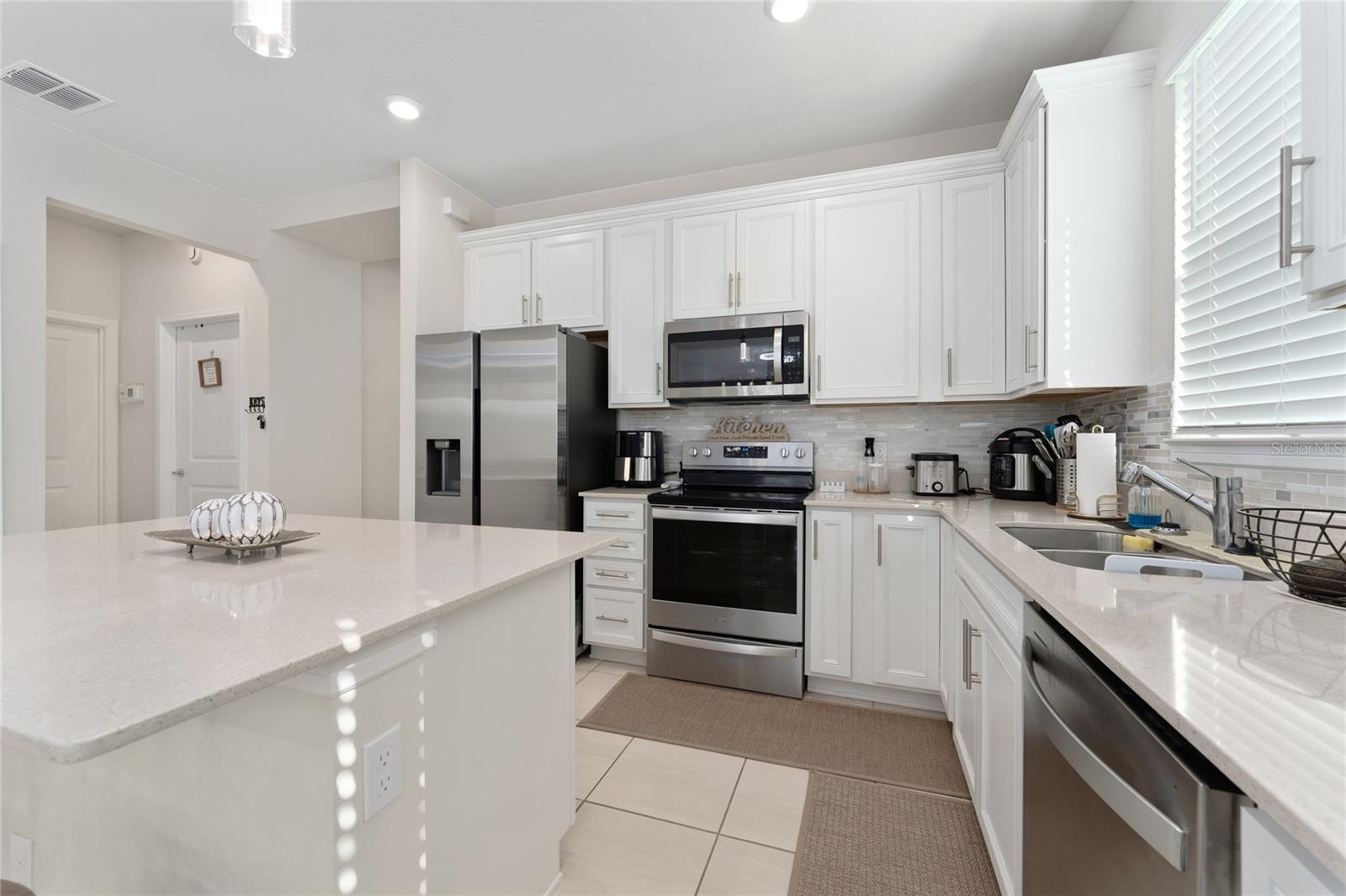 1880 SPRING SHOWER CIR, KISSIMMEE, FL — photo 8