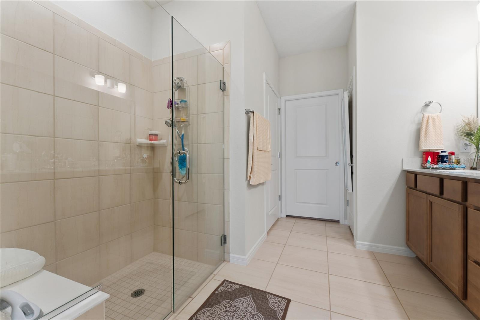 1880 SPRING SHOWER CIR, KISSIMMEE, FL — photo 21