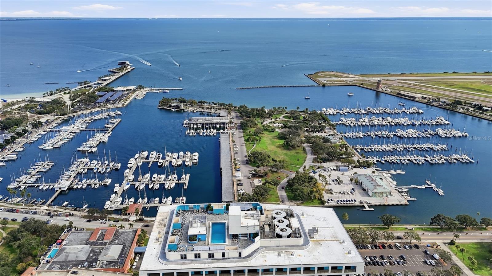 1 BEACH DR SE #1610, ST PETERSBURG, FL — photo 3