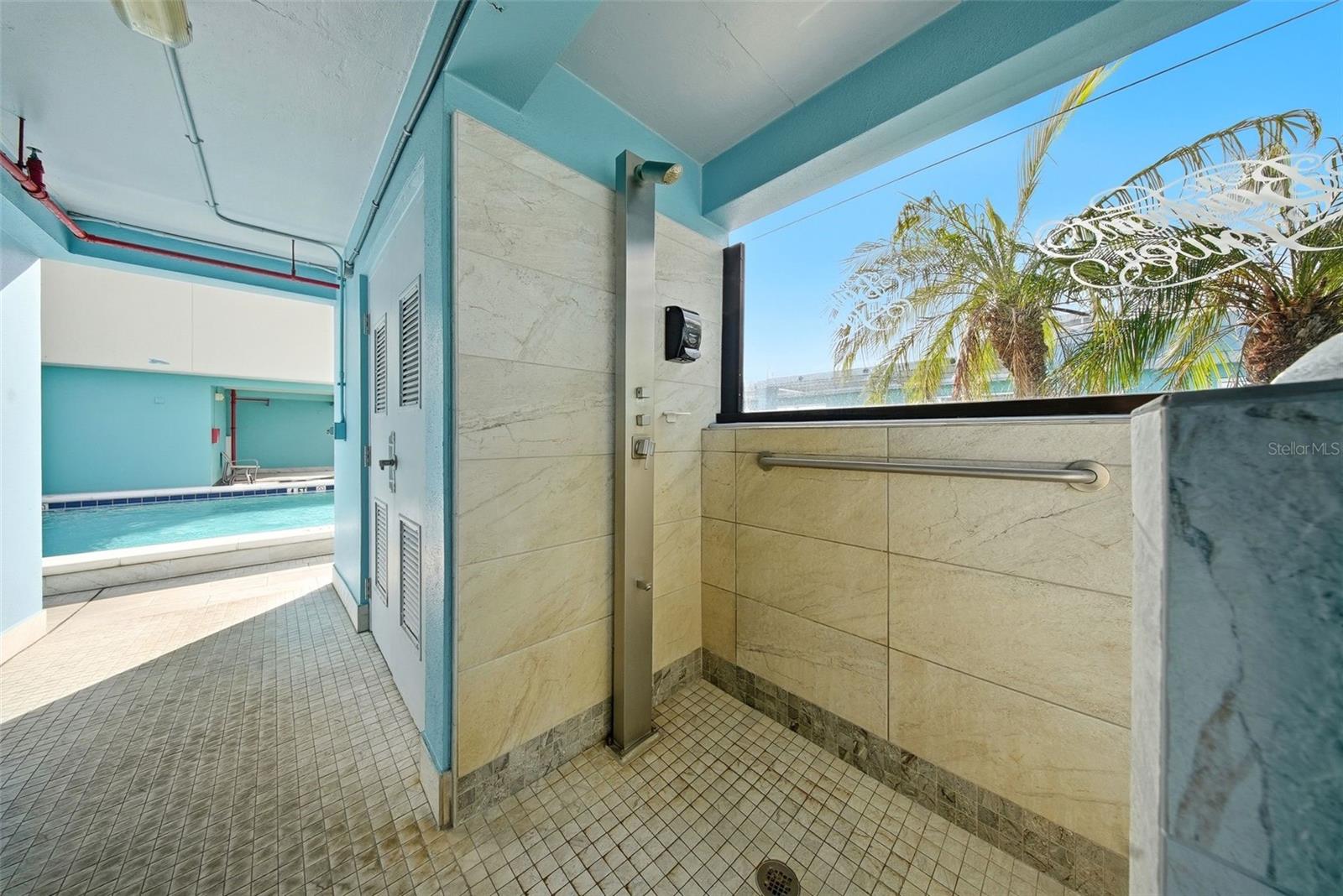 1 BEACH DR SE #1610, ST PETERSBURG, FL — photo 38